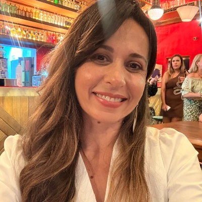 Mara Célia Pereira